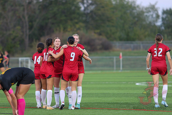 24.10.04 ATH WSOC V Quincy-53