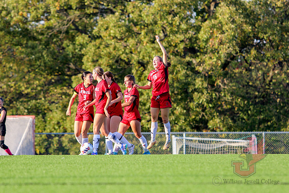 24.10.04 ATH WSOC V Quincy-36