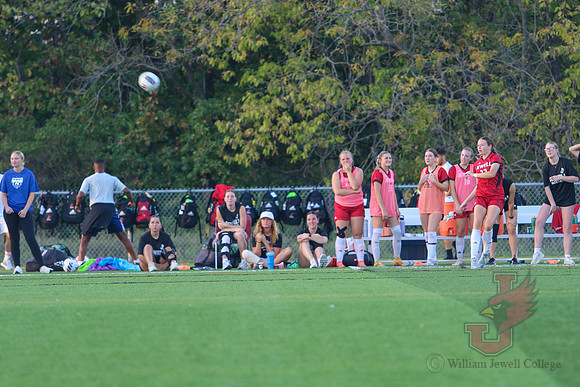 24.10.04 ATH WSOC V Quincy-39