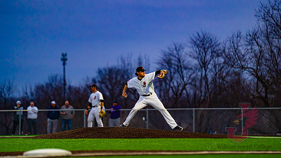 25.02.25 ATH BASE V. Winona 12