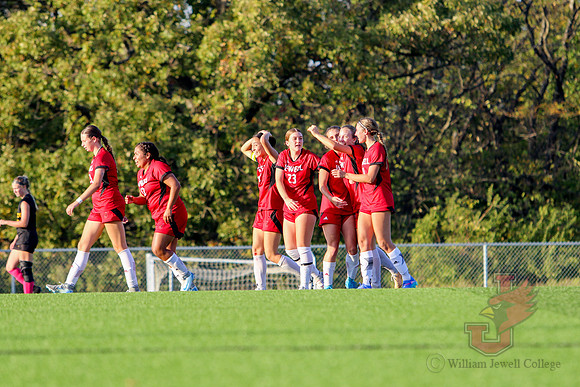 24.10.04 ATH WSOC V Quincy-27