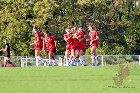 24.10.04 ATH WSOC V Quincy-26