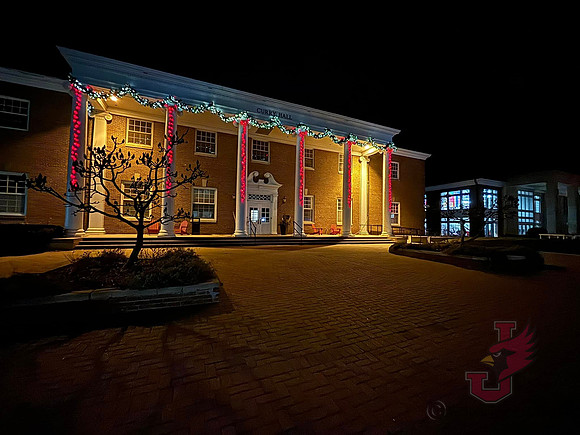 24.12.06 JSE Lighting of the Quad 25